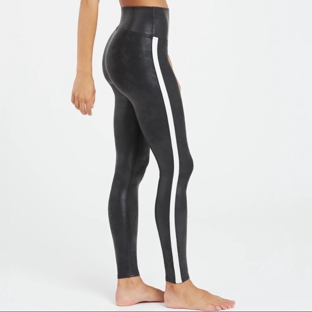 SPANX || Faux Leather Side Stripe Leggings Black + White‎ Medium